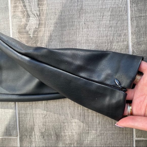 Zara faux leather legging trouser button pant - Picture 4 of 5